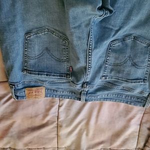 Levi's 415 jeans
